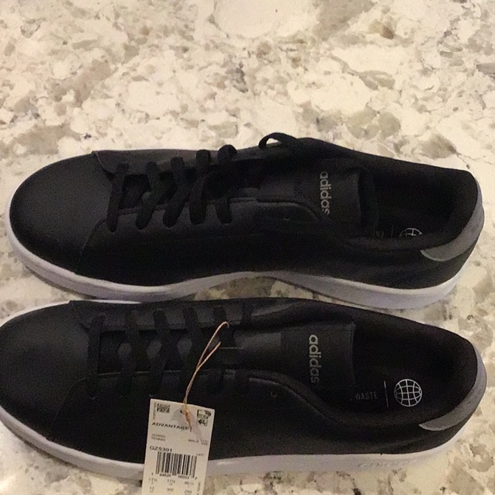 Adidas Black Sneakers Sleek Minimalist Design